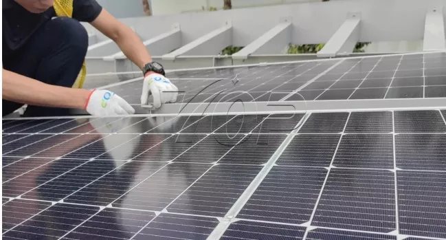 Solar Panel Earth Clips